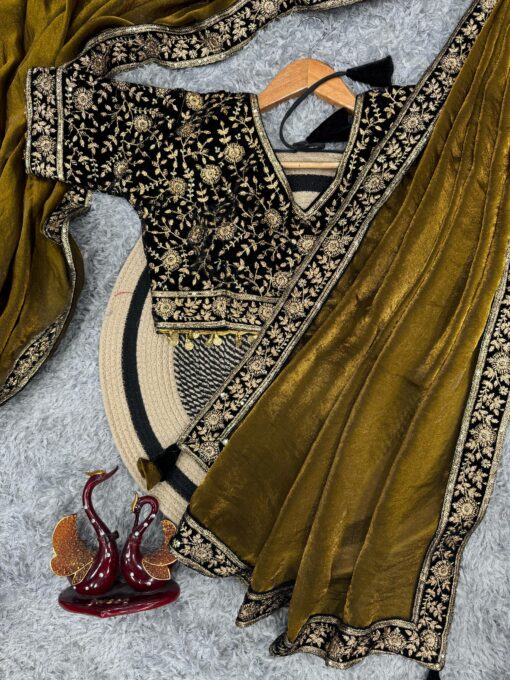 Bollywood celebrity sequence saree - Image 3