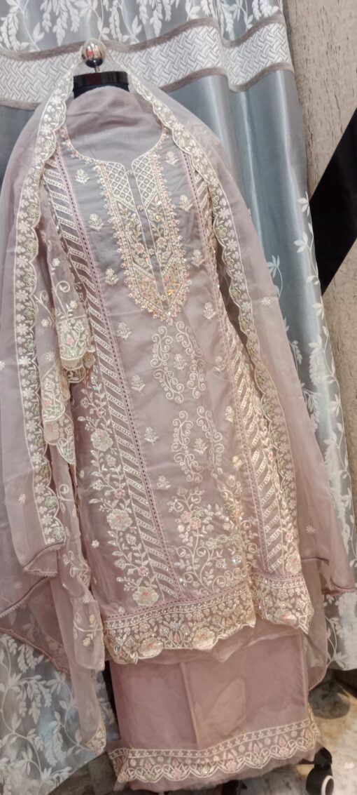 PURPLE EMBROIDERY KHATLI & ZARKAN--00018